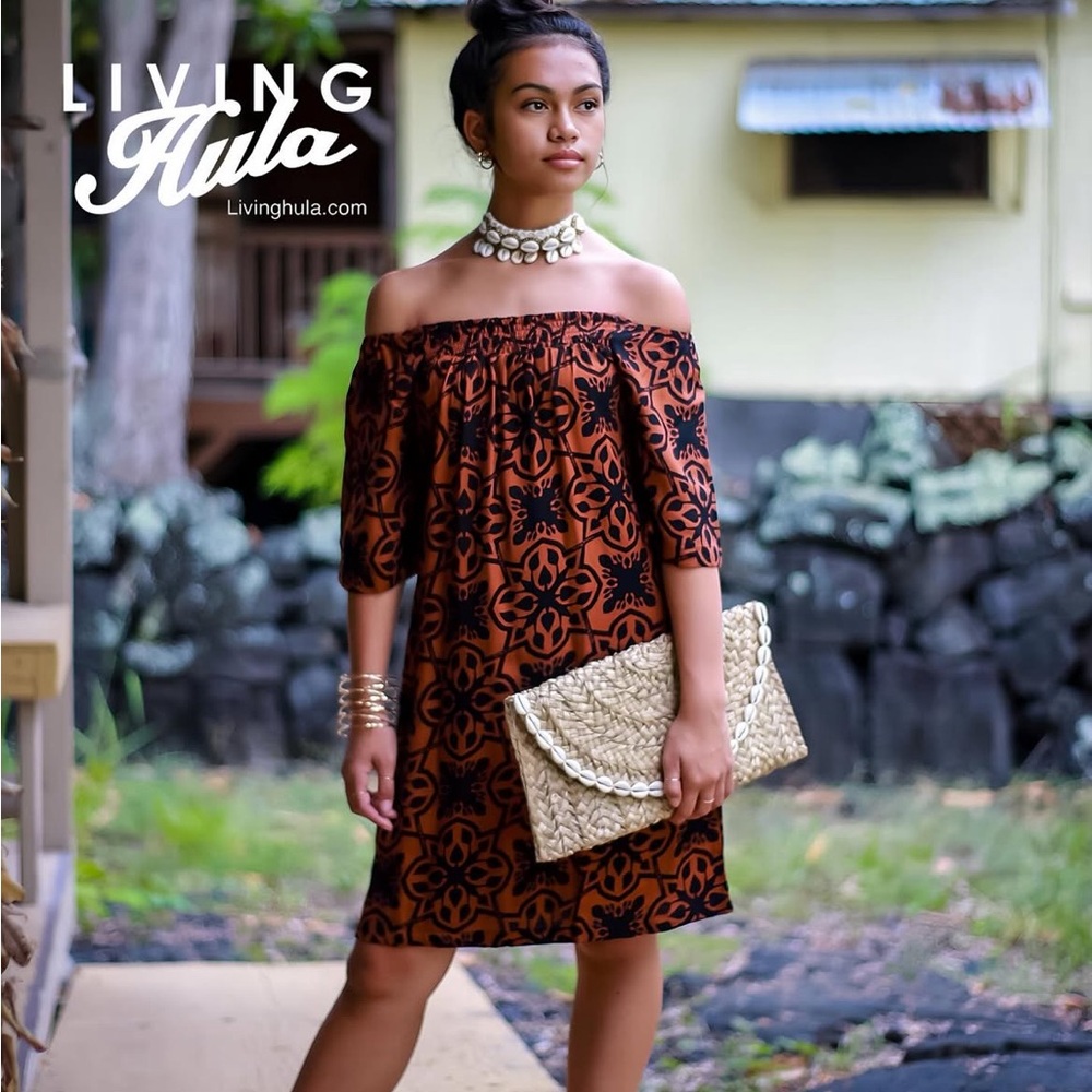 Living Hula Hawaii island designer aloha wear Dress modern muumuu Mumu EUC lole - Picture 10 of 10